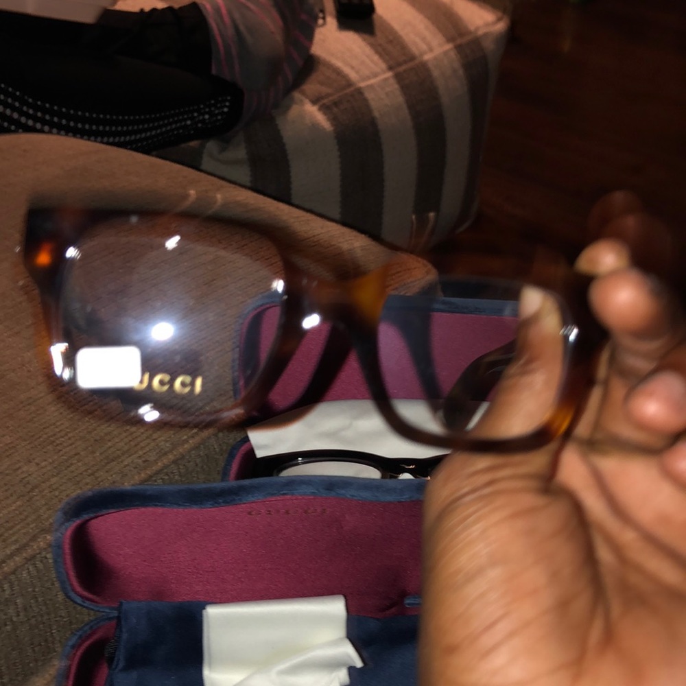 Gucci glasses - Picture 3 of 3